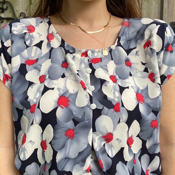 Grey floral blouse - Picture 2 of 6